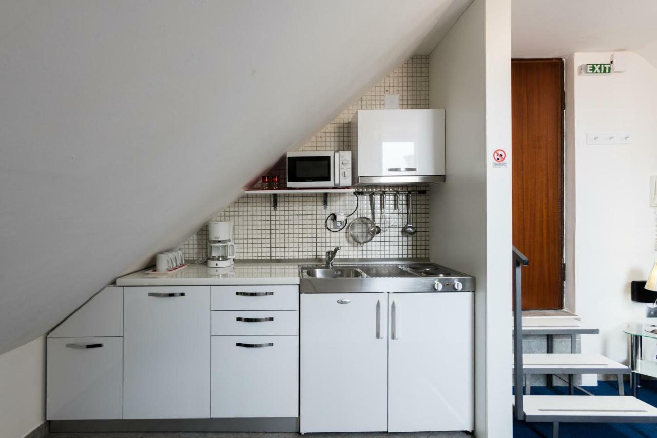 Nona Lena Studio Apartment Split Ngoại thất bức ảnh